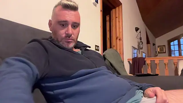 marcovik1 online show from February 25, 5:14 pm