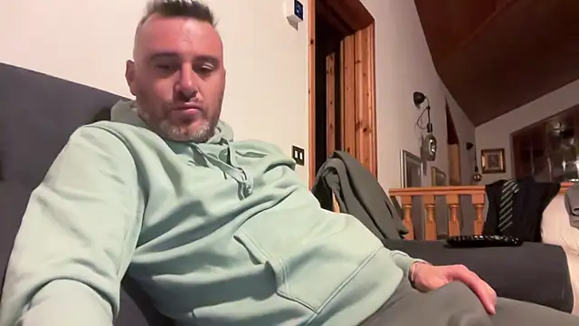 marcovik1 online show from March 10, 11:11 pm