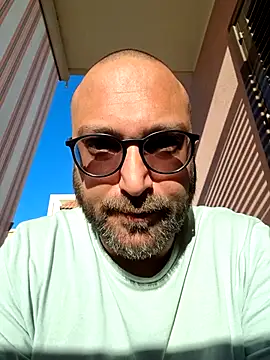 cetriolino online show from April 21, 5:35 am