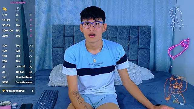 NicolasTorrez online show from June 12, 2:54 am