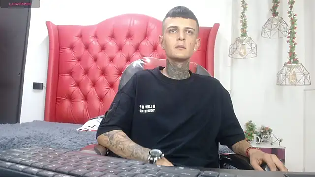 benjamin anthony online show from April 21, 4:18 am