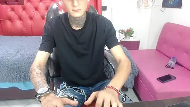 benjamin anthony online show from April 24, 3:42 am