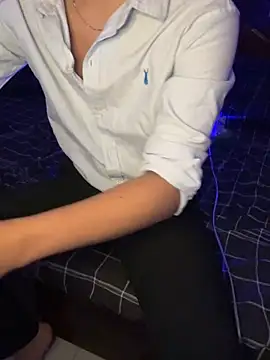 traidep3chan online show from March 9, 1:27 pm