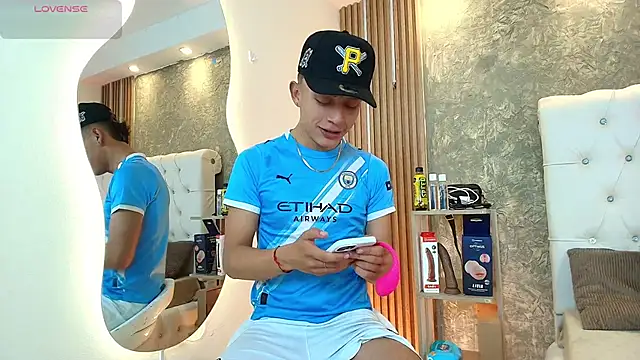 Dark Nico online show from April 22, 3:57 am