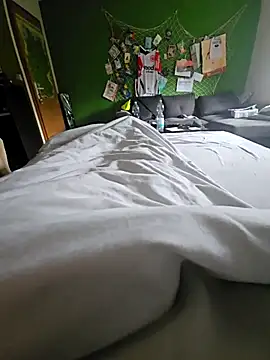 Gris-shadow online show from February 17, 11:09 am