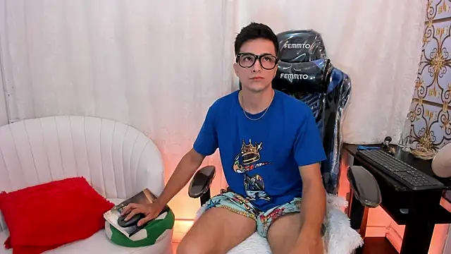 bad boy cum  online show from March 10, 1:39 pm