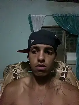 Alee 2005 online show from April 19, 7:41 am