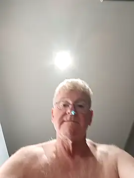 olivbisoumis online show from April 26, 4:32 am