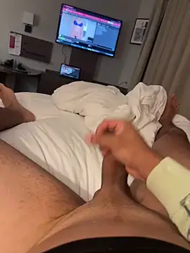 charles23xavier25 online show from April 23, 3:11 am