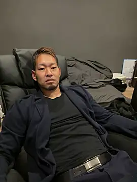 ryuaaaaa online show from June 24, 4:43 pm
