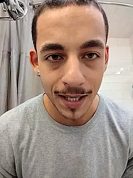 momo0208 online show from March 7, 2:53 am