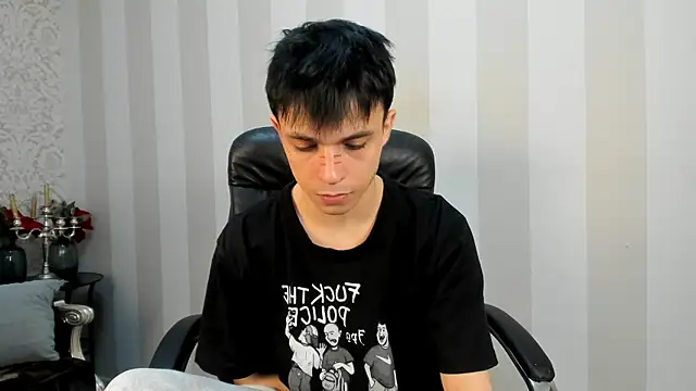 ClarkBev online show from April 29, 6:40 am