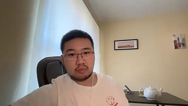 jasonryu2025 online show from April 18, 11:55 am