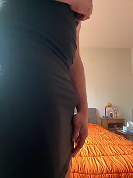 foudesexe23 online show from April 10, 8:43 am