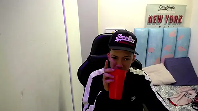 Street poemm  online show from April 21, 8:15 pm