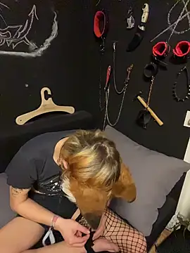 PurrfectSin69 online show from March 9, 7:08 pm