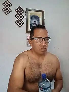 DIEGOLUIS2026 online show from July 22, 4:32 pm