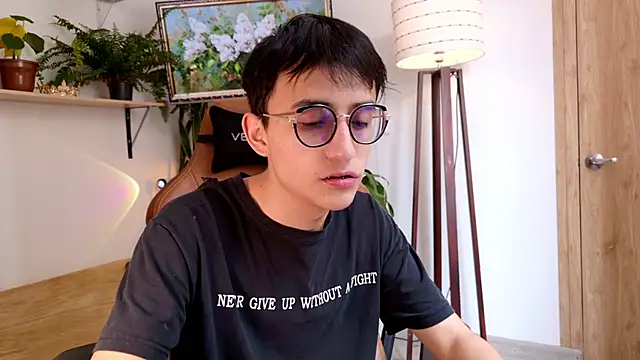 Sr evann online show from April 3, 3:20 pm