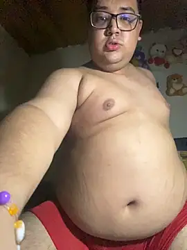 Estiv 05 online show from March 17, 4:04 am