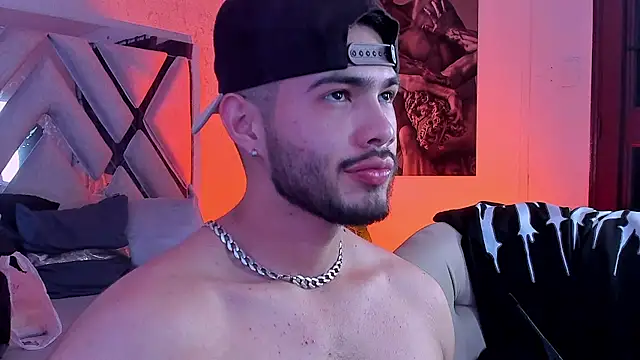 Vincentblack online show from April 17, 4:04 am