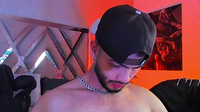 Vincentblack online show from April 2, 3:59 am