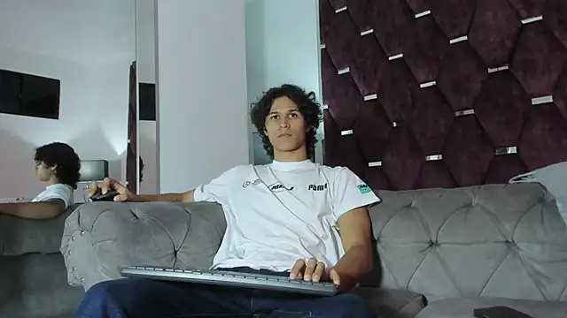 TonyBenedetti online show from March 16, 8:24 pm