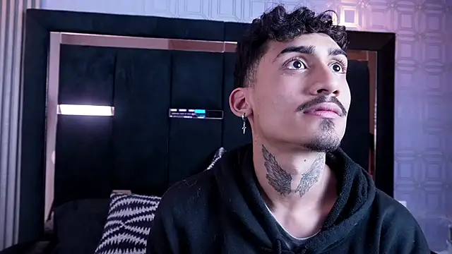 Dark Eros  online show from April 18, 4:03 am