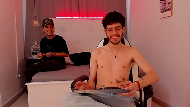 Jason 23   online show from April 23, 7:16 pm