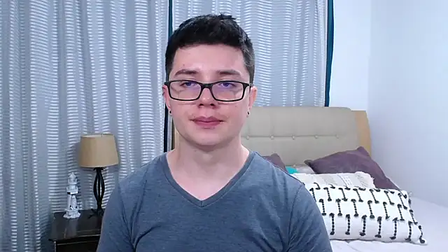 BlackFoXXX69 online show from April 8, 9:45 pm