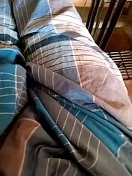 sathish2895 online show from April 18, 7:21 am