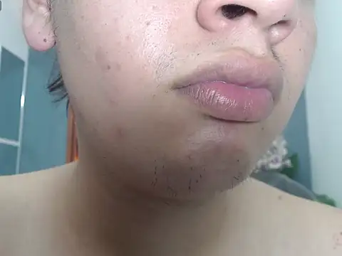 Thiago saenzz online show from March 7, 6:06 pm