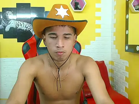 Damondark online show from March 4, 8:27 pm