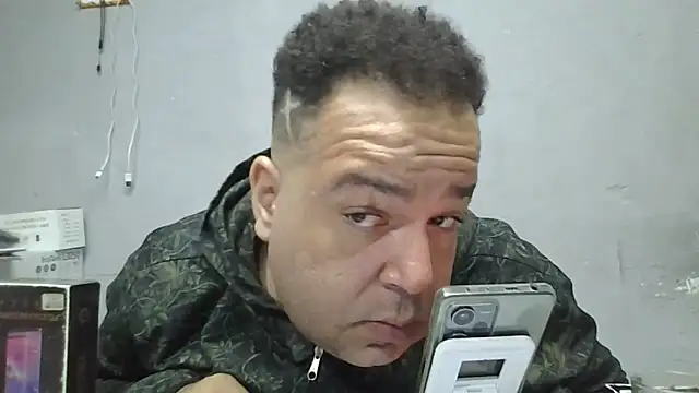 UrsoBissexualPauGrosso online show from June 6, 1:33 am
