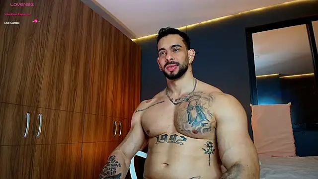 massimo visconti online show from June 3, 12:12 am