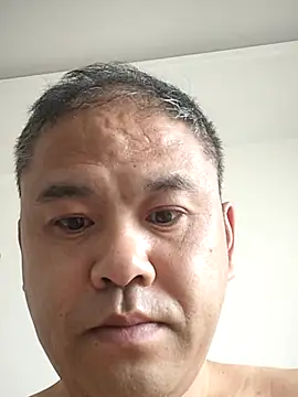 wanggang880903 online show from June 9, 11:17 pm