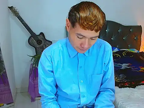  Santi2 online show from April 29, 1:43 am