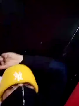 sexydz213 online show from March 8, 8:57 pm