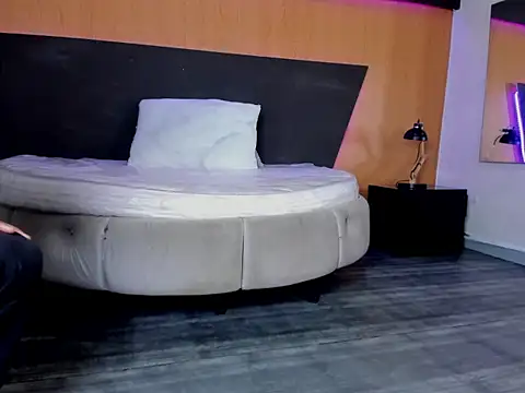 james lee2 online show from March 8, 2:04 am