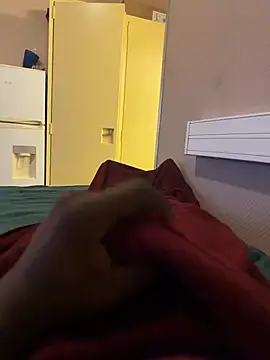 simens76 online show from April 4, 8:11 am