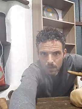 Mano-Lion online show from March 1, 11:59 pm