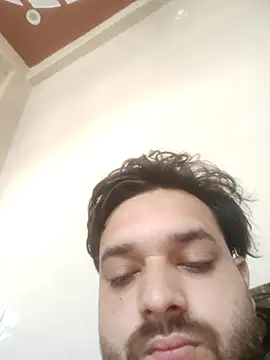 areee214 online show from July 5, 8:54 am