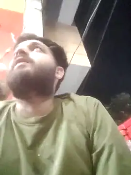 areee214 online show from April 22, 5:40 pm