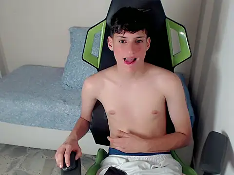 Pablito junior online show from March 27, 4:16 am