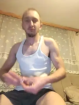 Mahmaze online show from April 4, 11:35 pm