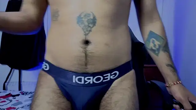 kcleiton online show from April 27, 1:24 am