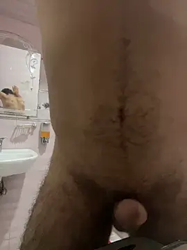 mmonnsterr online show from March 9, 6:35 pm