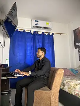 Kenny romano online show from March 8, 6:12 pm