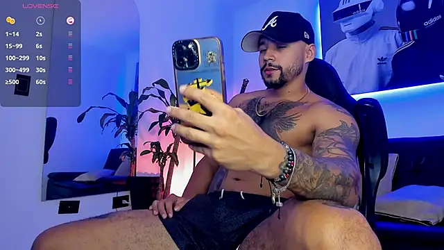 NikoHank  online show from April 9, 6:00 am