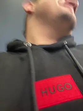 OliverTabordaa online show from March 24, 9:30 pm