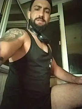 Tommy Porn  online show from June 22, 10:03 pm